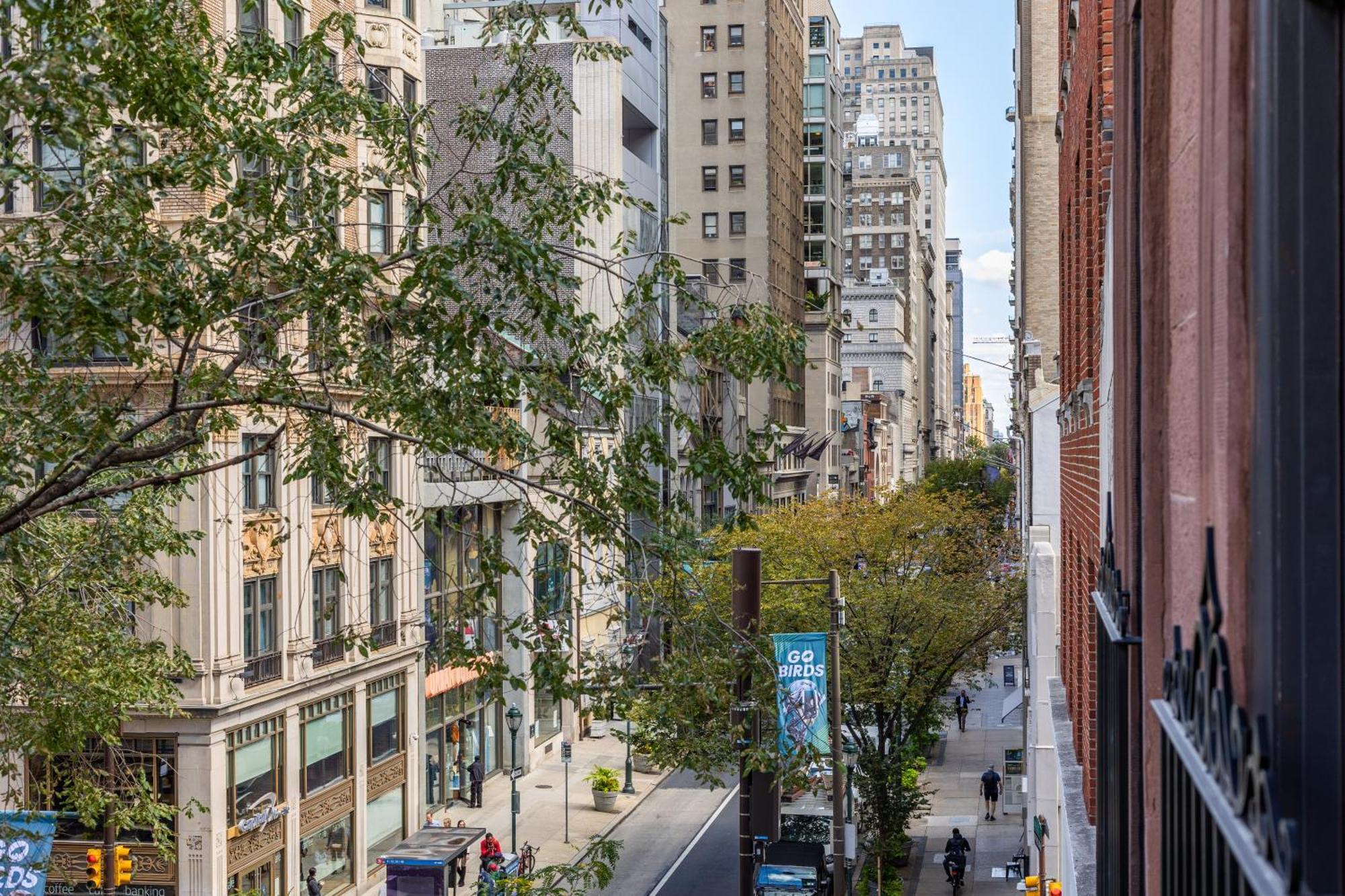 Sosuite At French Quarters - Rittenhouse Square Филадельфия Экстерьер фото